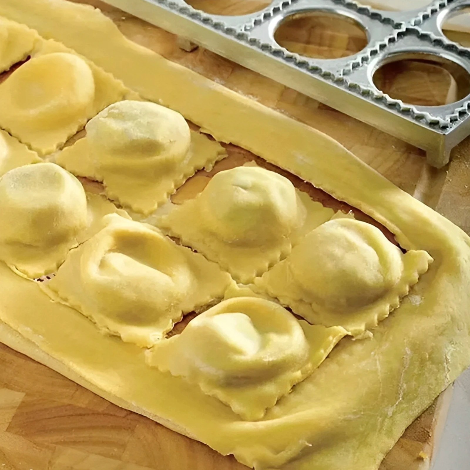 Dumpling Mold 12 Holes Ravioli - Kitchen Gadgets Products 评论和价格